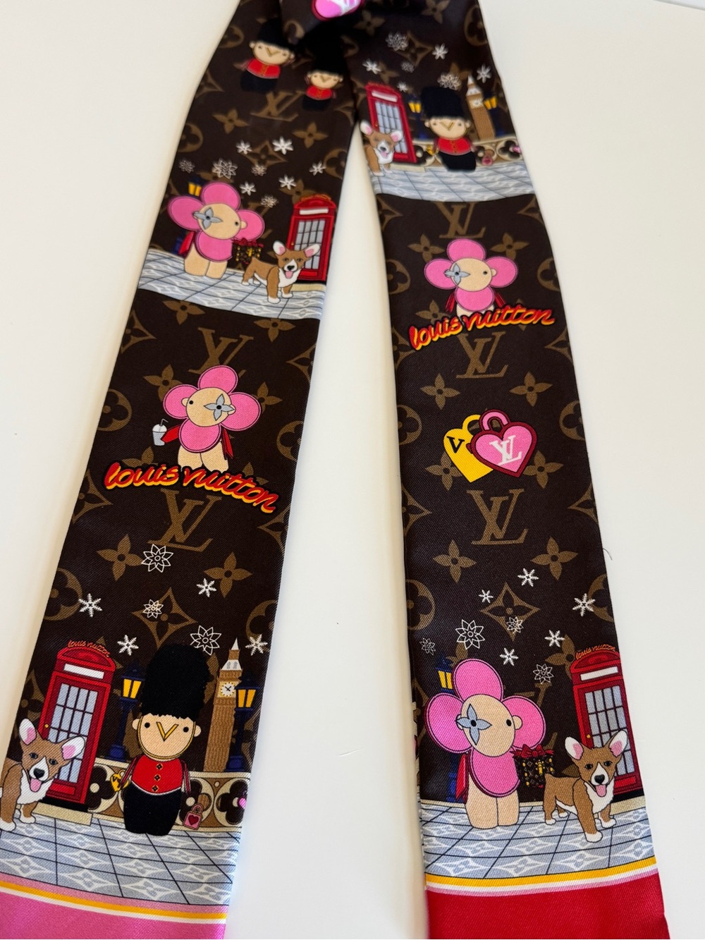 Louis Vuitton Silk Monogram 2021 London Christmas Animation Bandeau